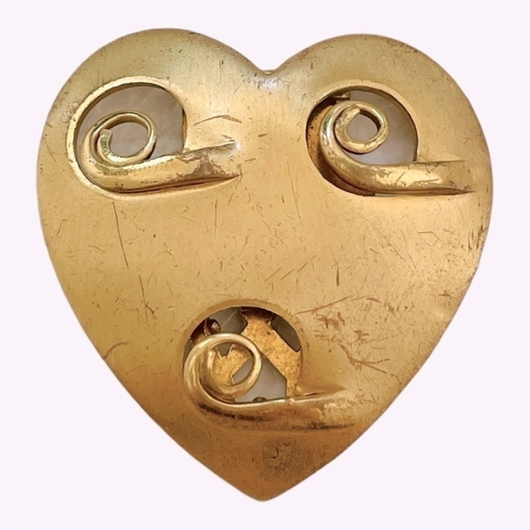 Vintage Gold Toned Heart Scarf Clips Scarf Slides Tee Shirt Clips Accessory - Picture 3 of 5